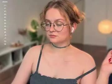 emilyforelsket on Chaturbate
