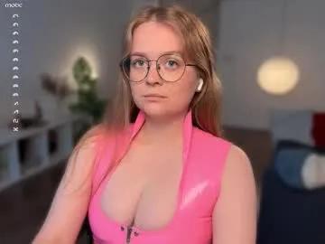 emilyforelsket on Chaturbate