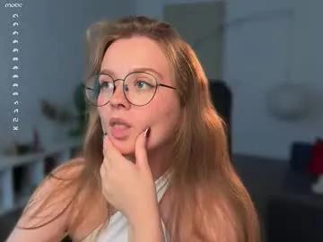 emilyforelsket on Chaturbate