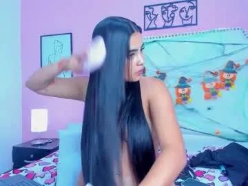emma_whitee_ on Chaturbate