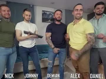 enjohnny on Chaturbate