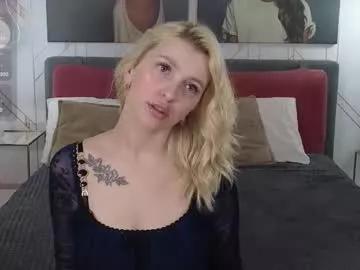 eva__summers on Chaturbate
