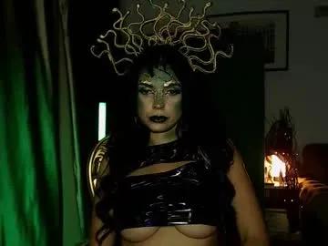 fiercehuntress on Chaturbate