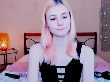 fleximona on Chaturbate