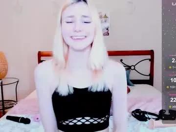 fleximona on Chaturbate