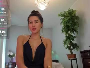 flower_nicole on Chaturbate