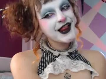 friskyflowers on Chaturbate