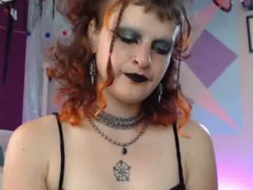 friskyflowers on Chaturbate