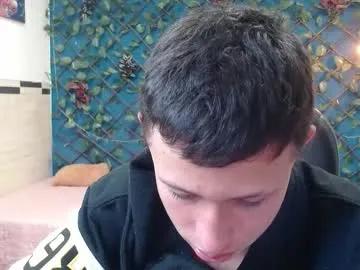 garuo_18 on Chaturbate