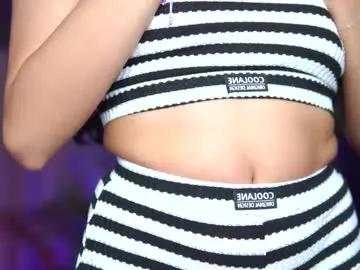 ginavalentinna on Chaturbate