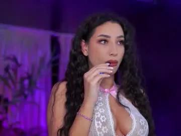 ginavalentinna on Chaturbate