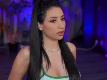 ginavalentinna on Chaturbate