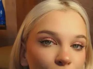 gladyshankins on Chaturbate