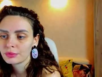 gloria_wood on Chaturbate