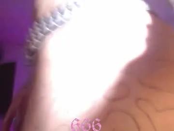 gothicute on Chaturbate