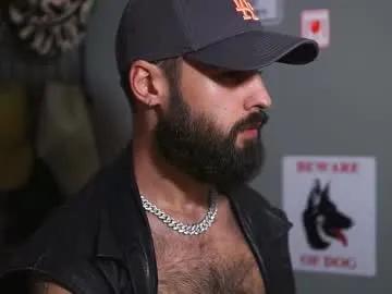 hairyrobxxx on Chaturbate