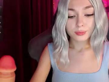 hey_nora_ on Chaturbate