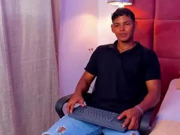 hugo_cano on Chaturbate
