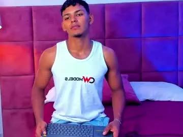 hugo_cano on Chaturbate