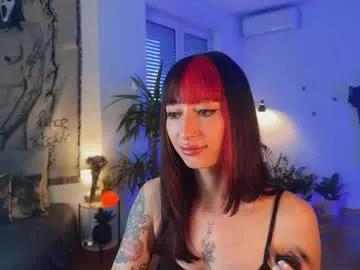 inkedvvitch on Chaturbate