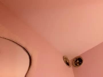 isa_little4u on Chaturbate