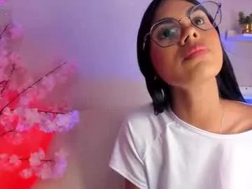 isa_little4u on Chaturbate