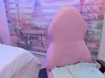 isa_little4u on Chaturbate