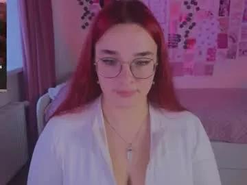 iwi_wi_wi on Chaturbate