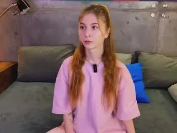 izi_fox on Chaturbate