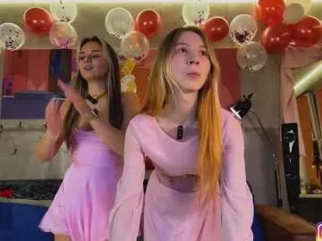 izi_fox on Chaturbate