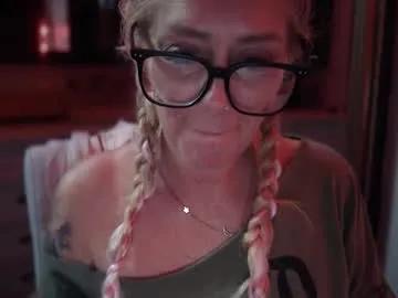 javlovesu — GOAL: naked [1052 tokens left] #milf #blonde #smoke #new