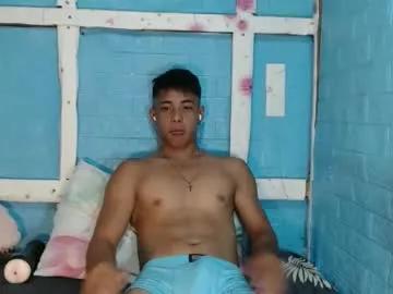 johnydestroyer on Chaturbate