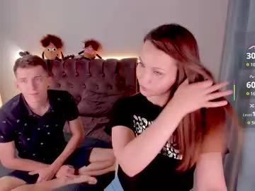 julie_n_jastin on Chaturbate