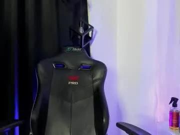 karen_roldan on Chaturbate