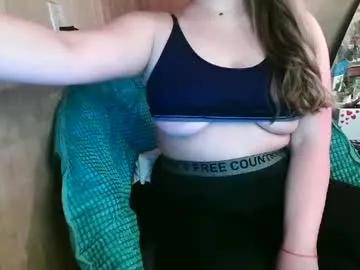 kennedynova777 on Chaturbate