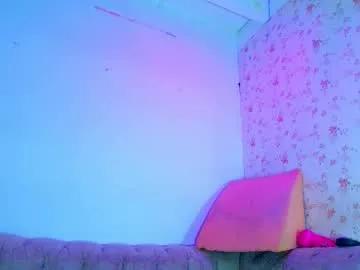 kira_mackenzie on Chaturbate