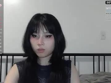 kitty_krush on Chaturbate