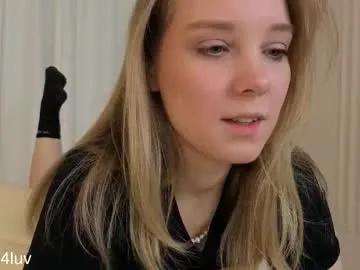 l1n4luv on Chaturbate