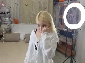 lashandramorgans on Chaturbate