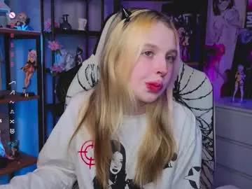 leiladwight — GOAL: Ahegao from the queen [27 tokens remaining] PVT OPEN    Hey im Leila, im just #goth girl?! I make the best ahegao ever. Don't believe me? Check it out! #18 #findom #cosplay #ahegao