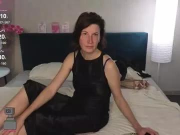 lia_reyn on Chaturbate