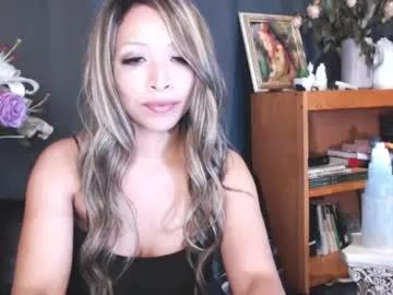 liadivina on Chaturbate