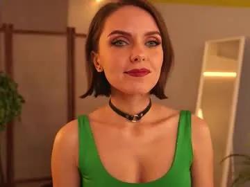 lil_fleur on Chaturbate