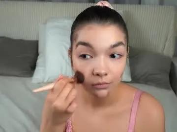 linettedennett on Chaturbate