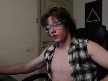 logan_fraser on Chaturbate