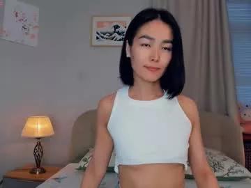 lora_lifelover on Chaturbate