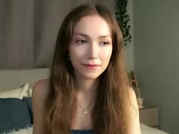 loriamarzinske on Chaturbate