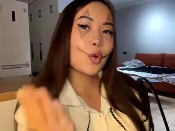 lucialostroh on Chaturbate