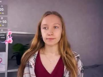 mckenziedyen on Chaturbate