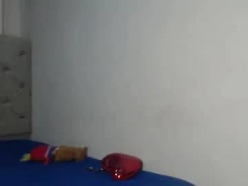 melody_phillips2 on Chaturbate